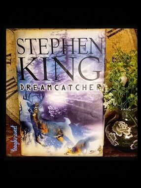 VINTAGE FIRST EDITION "2001" STEVEN KING "DREAM CATCHER"  HARD COVER